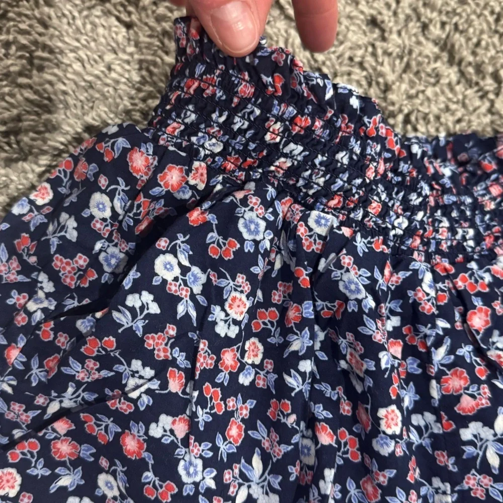 2 pairs of girls Janie and Jack Floral Shorts, size 5